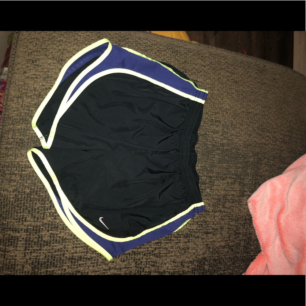 nike shorts